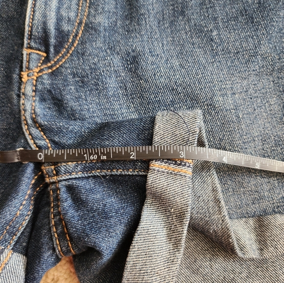 Ladies Denim Shorts Medium Denim Blue size 6 / 34 - Picture 7 of 8